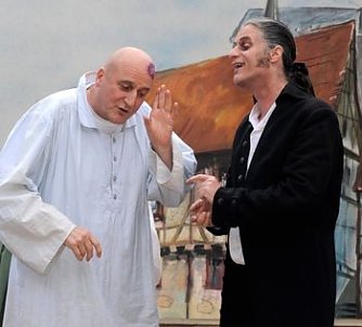 Der zerbrochene Krug-AndersWelt-Theater (Foto: Anderswelt-Theater)