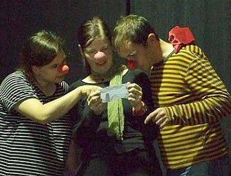 P&auml;dagogische Arbeit (Foto: Studio 44)