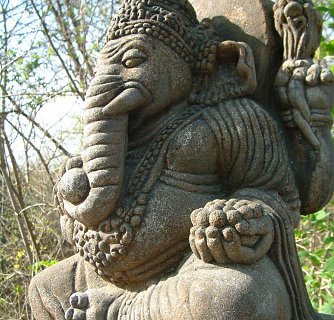 Meditation als Alltagshilfe praktiziert man nicht nur in Fernost sonder auch im Nordh&auml;user Vereinshaus Thomas Mann (Foto: Angelo Glashagel)