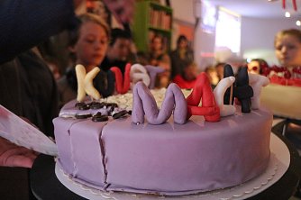 Als Geschenke gab es vor allem: selbstgemachtes (Foto: Angelo Glashagel)