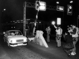 Grenz&ouml;ffnung in Ungarn (Foto: Bundesarchiv)