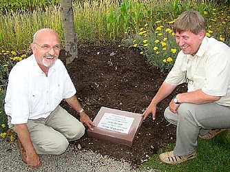 Baum f&uuml;r Partnerschaft (Foto: nnz)