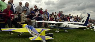 Flugobjekte gesichtet (Foto: nnz)