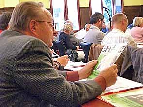 Beschlu&szlig; der Unwissenden (Foto: nnz)