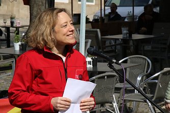 Liv Dizinger sprach f&uuml;r den Deutschen Gewerkschaftsbund (Foto: agl)