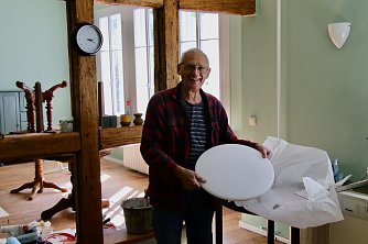 Immer eine Kraft im Park: Arthur Stark hat im Caf&eacute; bis Sonntag noch einiges zu tun (Foto: F&ouml;rderverein Park Hohenrode)