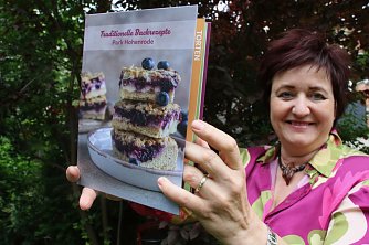 Manuela Hebestreit hat rund zwei Jahre lang Rezepte zusammengetragen (Foto: F&ouml;rderverein Park Hohenrode)