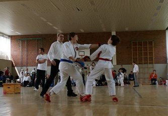 Karate (Foto: S. Schr&ouml;ter)