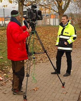 Bild: Einsatzleiter Jung im Interview