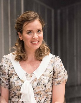 Bild: Tijana Grujić als Marie in Die verkaufte Braut
