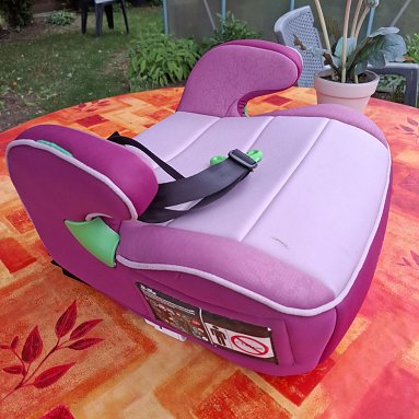 Kindersitz (Foto: )