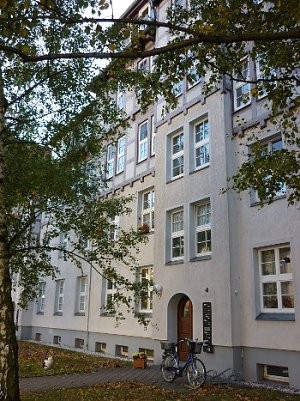  In diesem st&auml;dtisch verwalteten Wohnhaus in der Hardenbergstra&szlig;e 4 in Nordhausen wurde Hans Ehrhardt am 28.Oktober 1932 geboren; Foto: H.-G. Backhaus (Foto: Hans-Georg Backhaus)