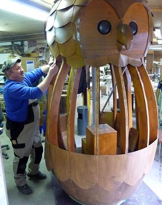 Eule wird renoviert (Foto: I. Theel)