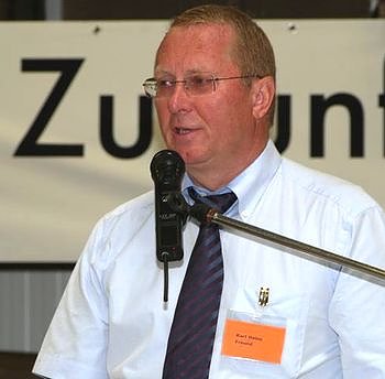 Karl-Heinz Freund bei seiner Ansprache (Foto: nnz)