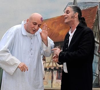 Der zerbrochene Krug-AndersWelt-Theater (Foto: Anderswelt-Theater)