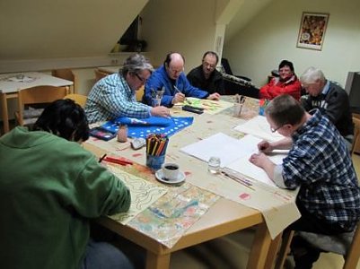 Besucher der Ausstellung konnten den K&uuml;nstlern beim Malen &uuml;ber die Schulter schauen (Foto: privat)