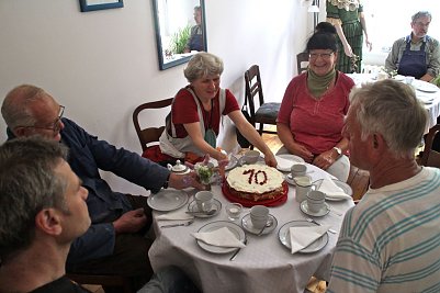 Hohenrodes "Giganten" feierten heute erst einmal Geburtstag (Foto: Angelo Glashagel)