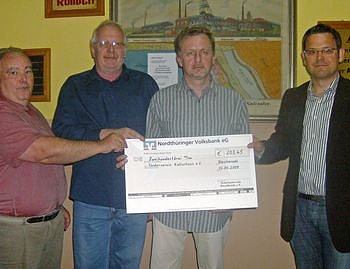 &Uuml;bergabe in Bleicherode (Foto: Verwaltung)