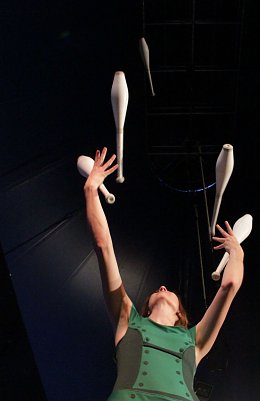 Der moderne Zirkus kommt auch in Deutschland an (Foto: Angelo Glashagel)