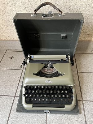 Schreibmaschine  (Foto: )
