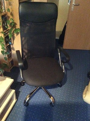 B&uuml;ro Stuhl (Foto: )