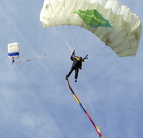 Im freien Fall (Foto: nnz)