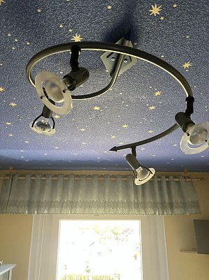 Deckenlampe  (Foto: )