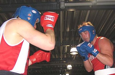 K&ouml;lner im Nordh&auml;user Boxring (Foto: nnz)