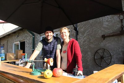 Alexander Ibe und Kathleen Hahnemann: Wir wollen diese &Ouml;kosysteme f&uuml;r unsere Kinder erhalten (Foto: Angelo Glashagel)