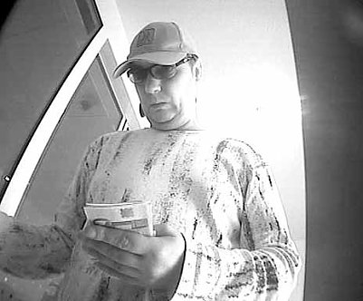Fahndung nach Betr&uuml;ger (Foto: nnz)