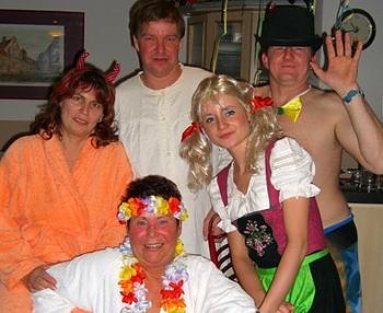 N&auml;rrische Sauna (Foto: Badehaus)