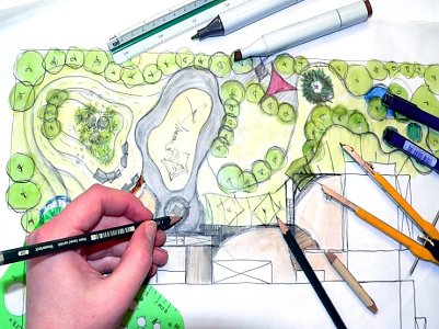 Zur&uuml;ck ans Reissbrett (Foto: Patrick Grabe)