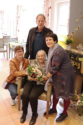 Magareta Glor feierte ihren 100. Geburtstag.  (Foto: Pressestelle Stadt Nordhausen)