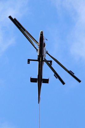 Bild: Das Profil des K-Max ist enorm schmal gehalten