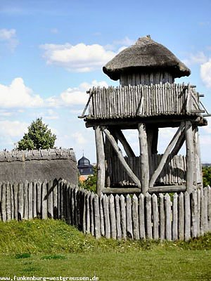 Bild: Saisonauftakt zu Ostern auf der Funkenburg