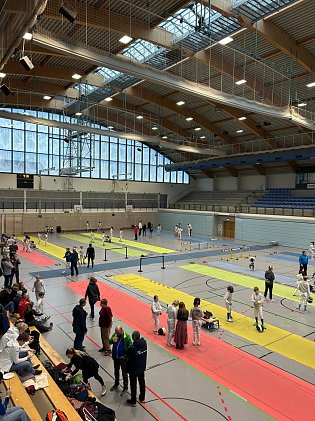 Bild: Perfekte Wettkampfhalle f&uuml;r die Fechter