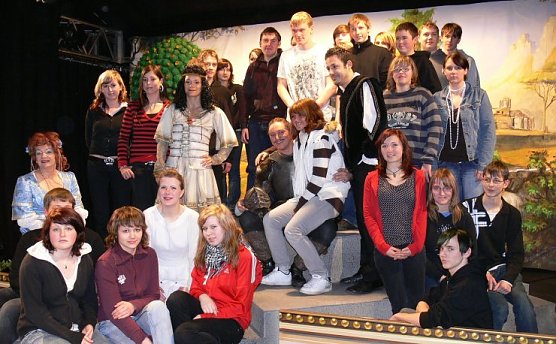 Zu Gast bei Rittern (Foto: Kühn) Zu Gast bei Rittern (Foto: Kühn)