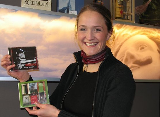 In der Info zu haben - zwei Silberlinge (Foto: psv) In der Info zu haben - zwei Silberlinge (Foto: psv)