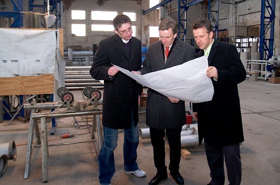 Besprechhung vor Ort (Foto: SBN)