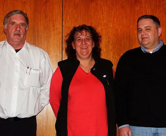 Das neue Präsidium (Foto: R. Koch) Das neue Präsidium (Foto: R. Koch)