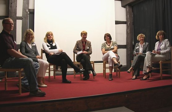 Diskussion (Foto: J. Piper)