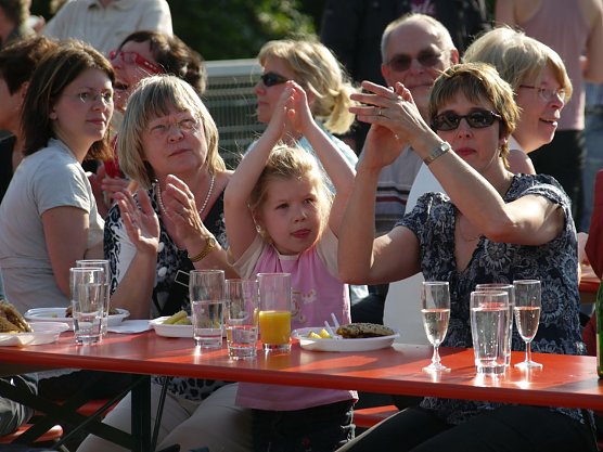 Alt und Jung hatten ihren Spa&szlig; (Foto: Angelo Glashagel)