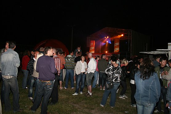 Open Air im Freibad Gro&szlig;furra (Foto: Badesportverein)
