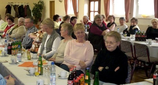 Blick auf einen Teil der Teilnehmer (Foto: Henze) Blick auf einen Teil der Teilnehmer (Foto: Henze)