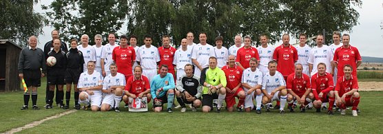 Rot-Wei&szlig; Erfurt und Windehausen (Foto: Tobias Wendehost)
