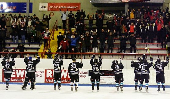 Das Warten hat ein Ende (Foto: R. Koch)