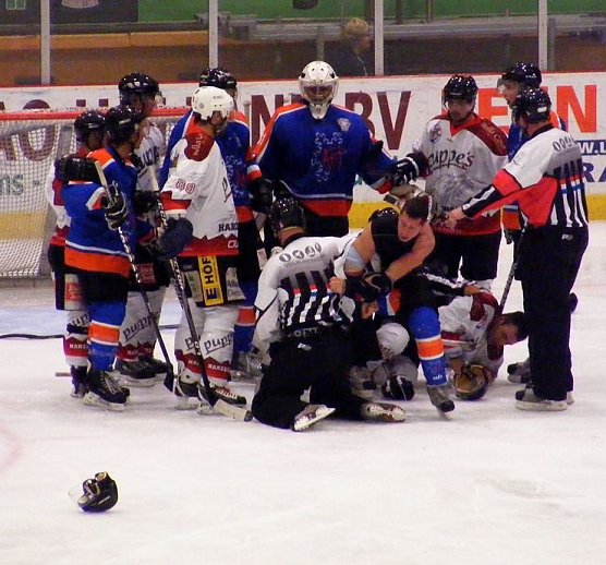 Handfestes Spiel (Foto: R. Koch)