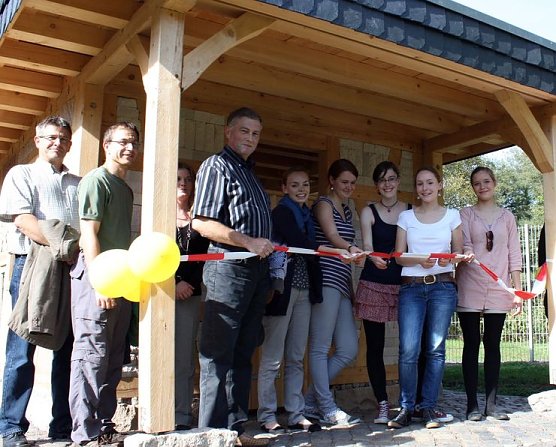 Wanderhütte im Park (Foto: I. Bergmann) Wanderhütte im Park (Foto: I. Bergmann)