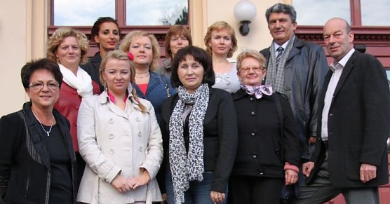 Delegation mit Landrat und Fachbereichsleiterin (Foto: J. Piper) Delegation mit Landrat und Fachbereichsleiterin (Foto: J. Piper)