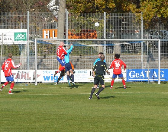 Gefahr vor dem Gästetor (Foto: nnz) Gefahr vor dem Gästetor (Foto: nnz)